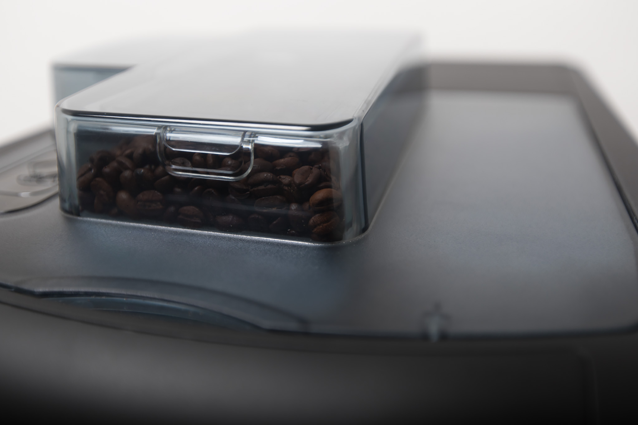 Verona Pro - koffiebonenmachine - Koffiemachine op werk - Gio Coffee - Bonen