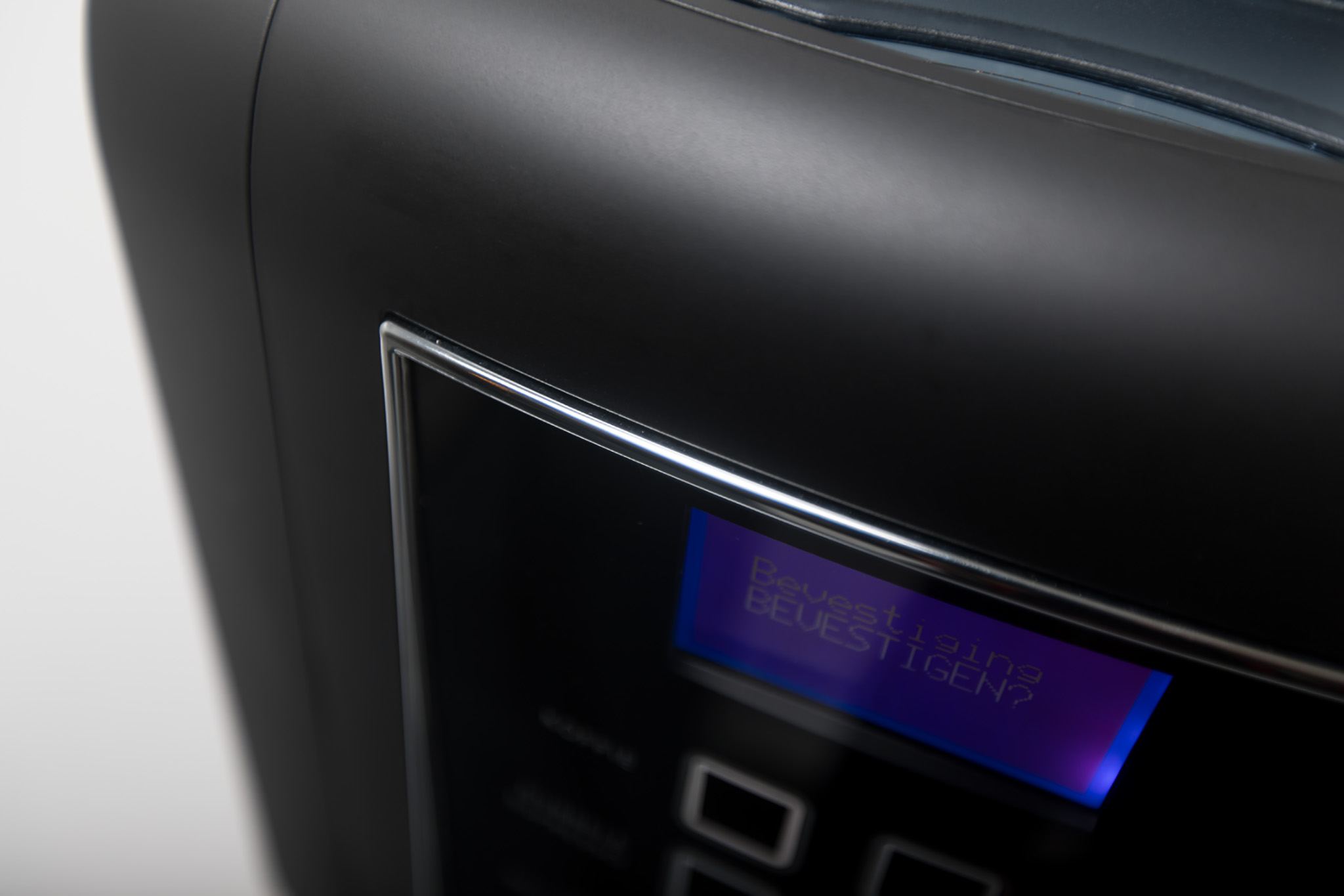 Verona Pro - koffiebonenmachine - Koffiemachine op werk - Gio Coffee - Display