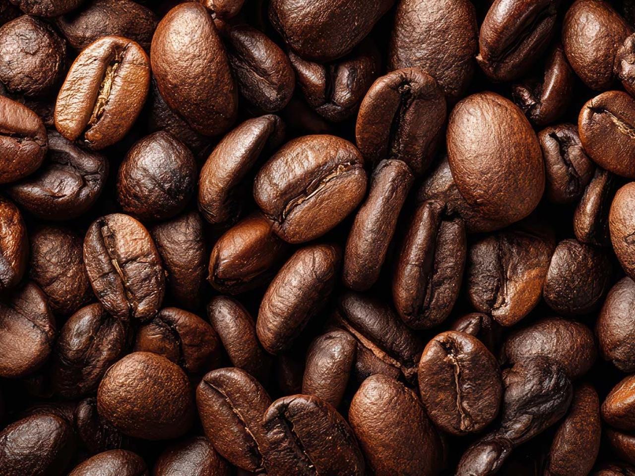 Dit is het verschil tussen light, medium en dark roast koffie