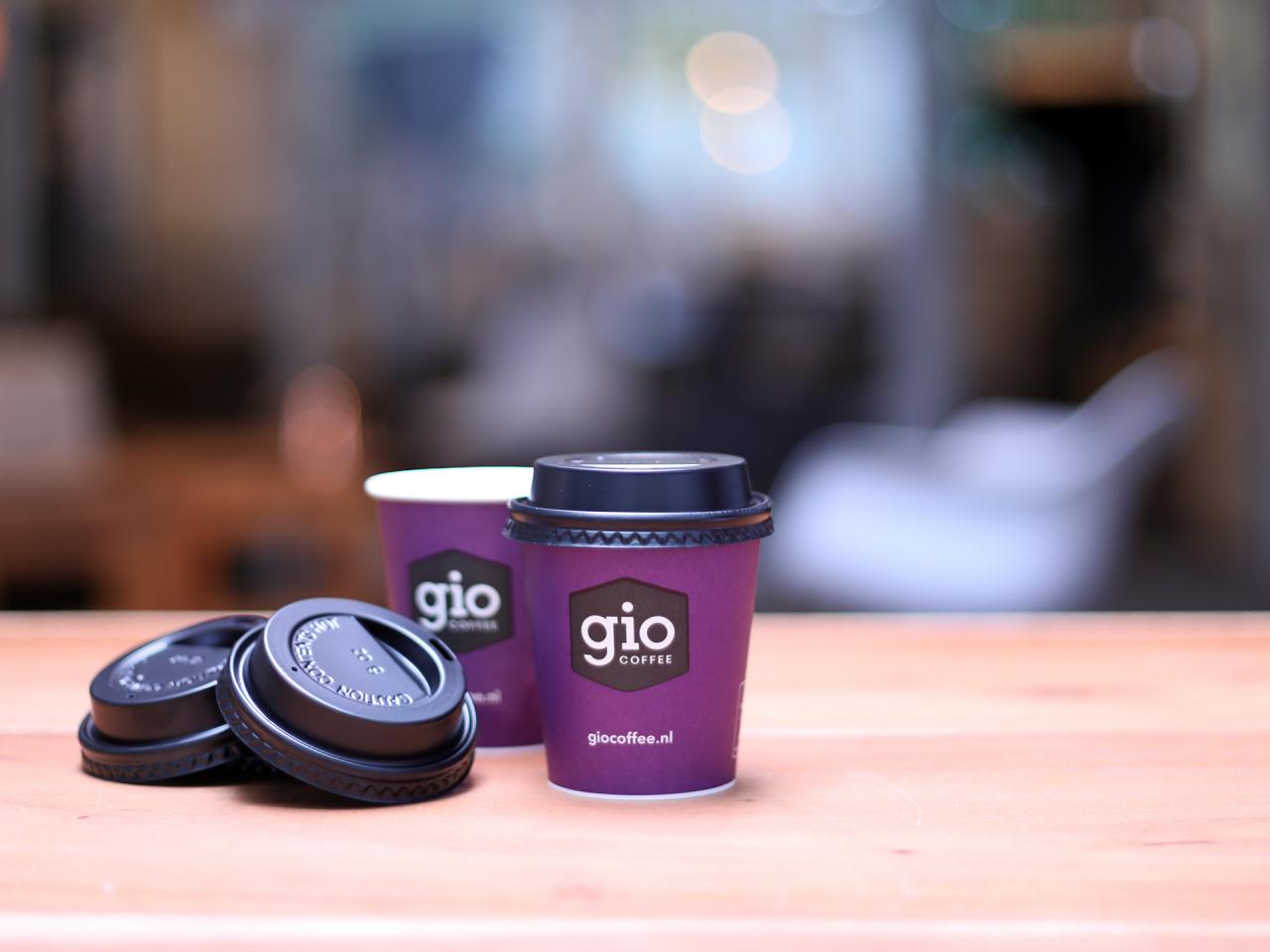 Beker deksels voor de Gio Coffee kartonnen bekers