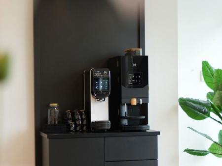 Gio Coffee - professionele koffiemachines op het werk