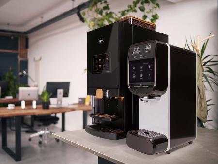 Lagundo Lattiz koffiebonenmachine van Gio Coffee